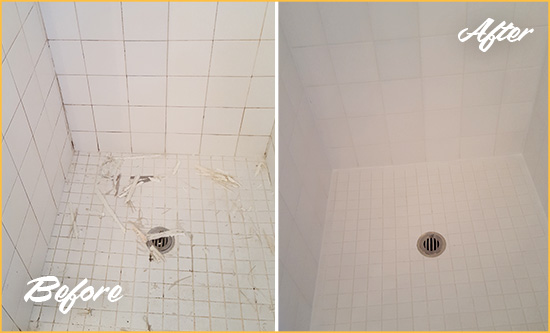Sir Grout Caulks this Elberta Bathroom Re-Caulked To Repair Damaged Caulking Before and After Picture of a Elberta Bathroom Re-Caulked To Repair Damaged Caulking